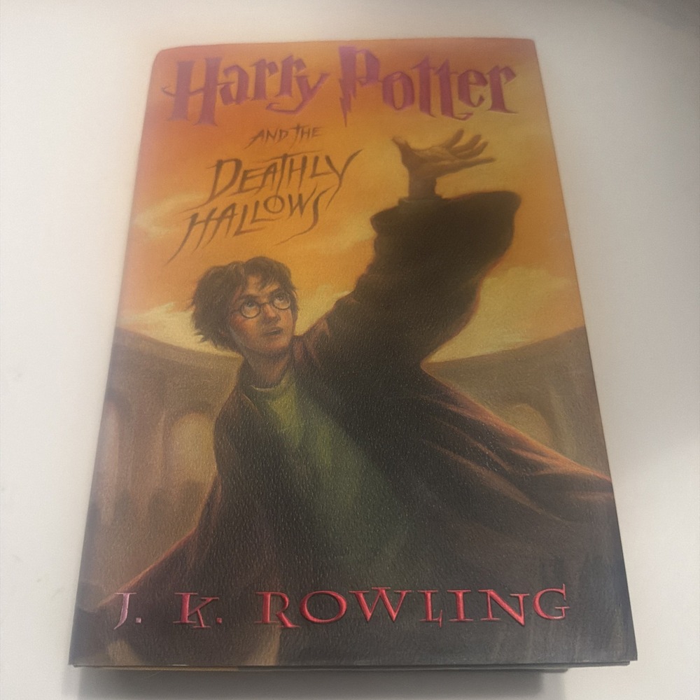 Harry Potter and the Deathly Hallows J.K. Rowling 1st Edition Hardcover 2007